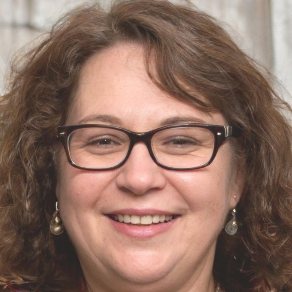 Sarah Chen, Lead Program Instructor